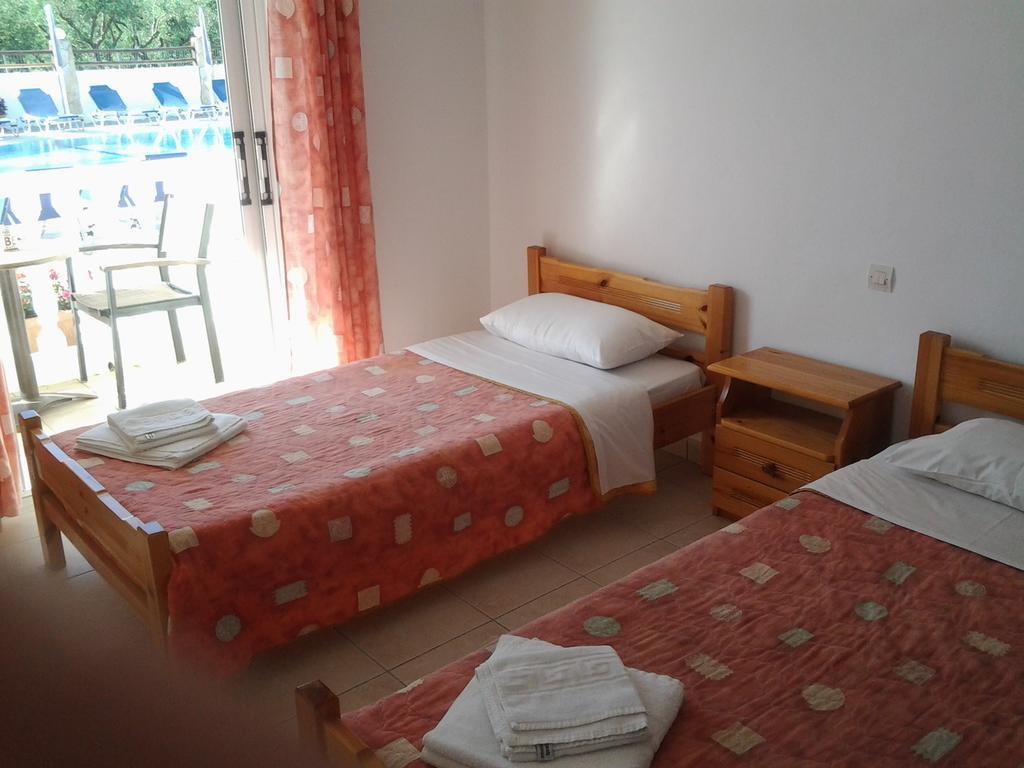 Zantegarden Apartments Аликанас Стая снимка
